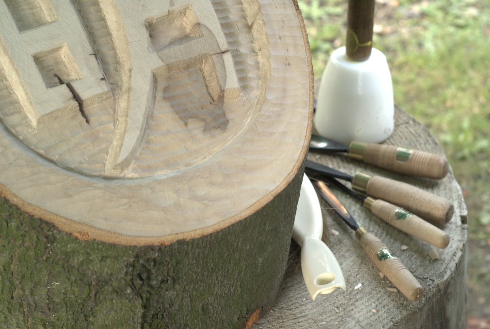 Wood carving sculpture workshop at Yorkshire Sculpture Park